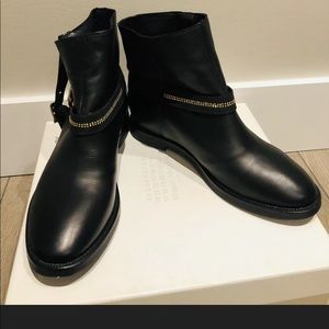 New Leonardo Principi Black Leather Booties 8.5 US